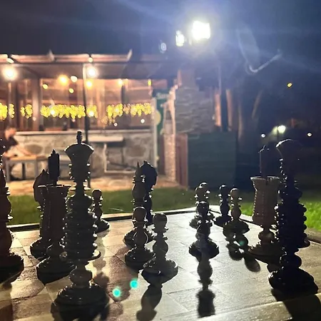 Apart Otel Beyaz Koesk *