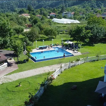 Beyaz Koesk Apartahotel