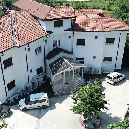 Apart Otel Beyaz Koesk